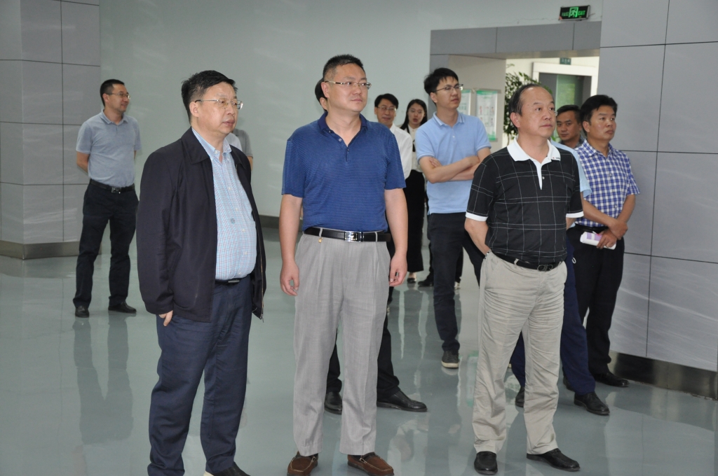 �����г����г��ű��ʶӵ�AG����ƽ̨��������